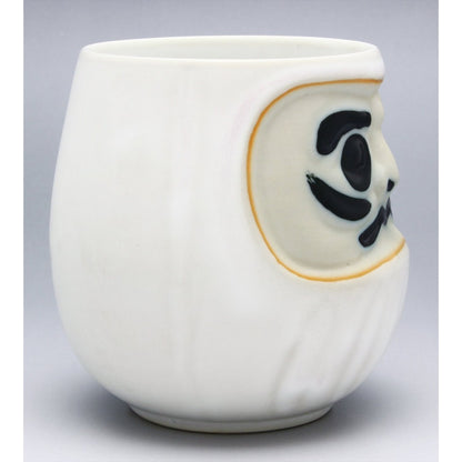 【made in japan】
Mino Ware Feng Shui Daruma Sushi Teacup in White (Promotes Health and Fortune, Protection from Evil) K11210