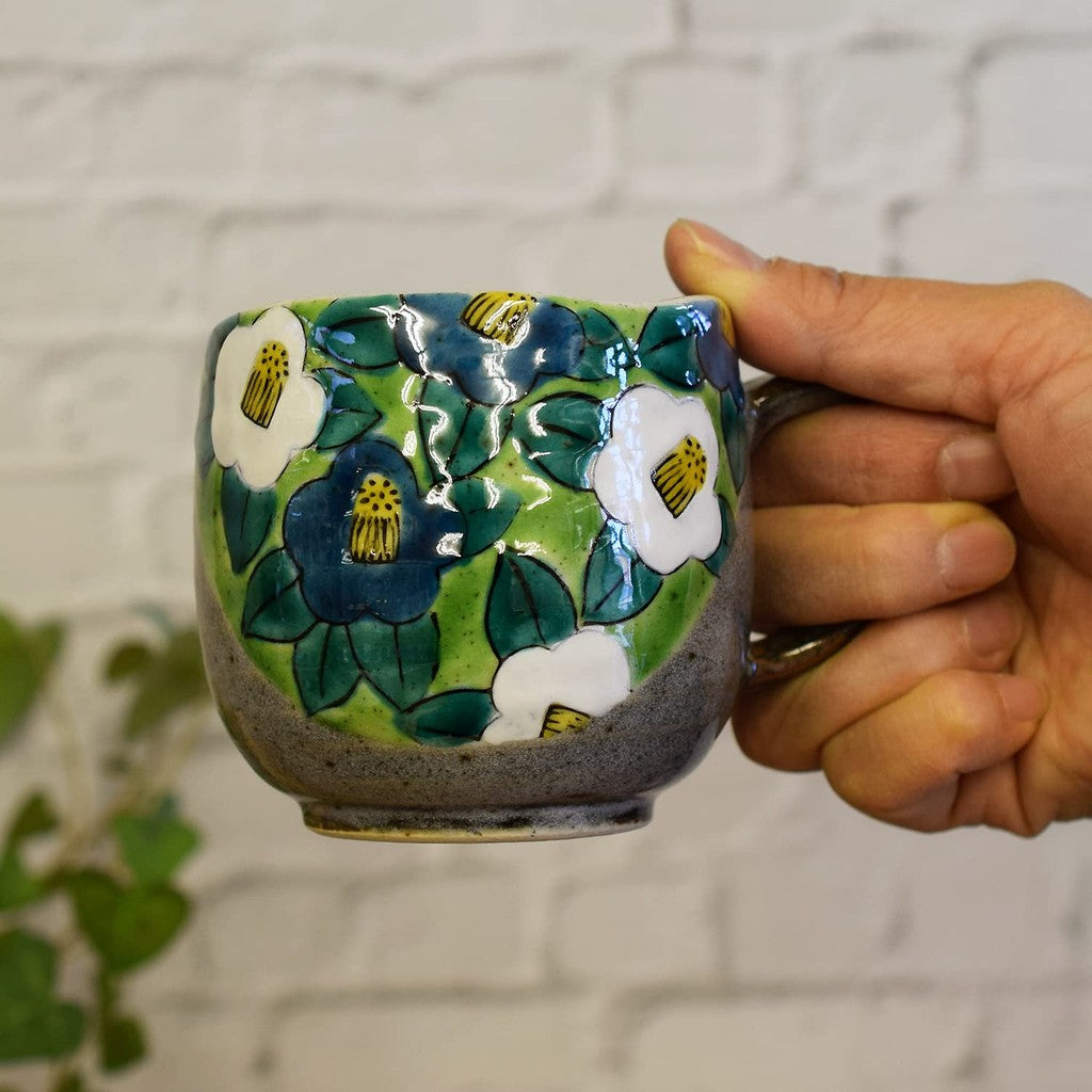 Stylish Kutani Ware Mug with Camellia Design, High-Quality Ceramic Cup, Elegant Tableware, Premium Japanese Brand, Perfect for Gifting and Daily Use.Teacup