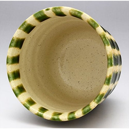 [Made in Japan] Mino Ware Takumi Komiko Lightweight and Easy-to-Hold Tea Cup, 240ml, Green, Classic Design, Japanese Craftsmanship, Perfect for Daily Use, Comfortable Grip, Product Code 540-0047