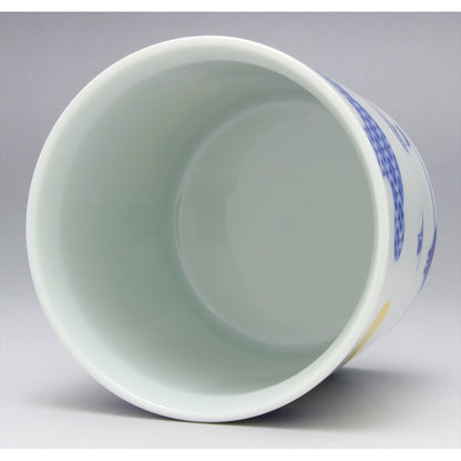 【made in japan】
Arita Porcelain ZOA Daily Cup SANSUI OZ022 - Elegant and Functional Tableware for Everyday Use, Perfect for Coffee or Tea.