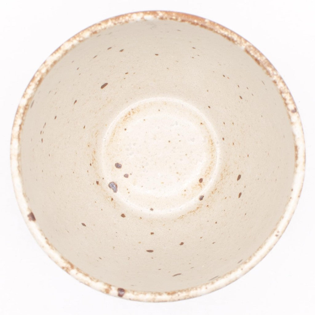 【made in japan】
Mino Ware Rusty Shino Rokkubei Sencha Bowl, 8cm diameter x 6.5cm height, 170ml capacity, Ivory color, Microwave & Dishwasher Safe, Made in Japan, Model 461-0002. Perfect for tea lovers!