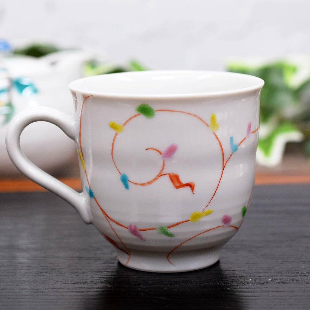 Stylish Kutani-yaki Mug with Elegant Arabesque Design, High-Quality Ceramic, Premium Japanese Dinnerware, Perfect Gift for Tea or Coffee Lovers