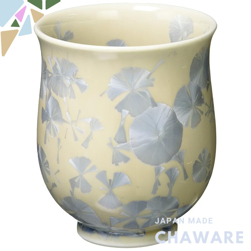 【made in japan】
Kyoto Kyo-yaki Seihaku-yaki Ceramic Teacup, Large, Flower Crystal (Silver Flower), Model KTA466-01 - Per