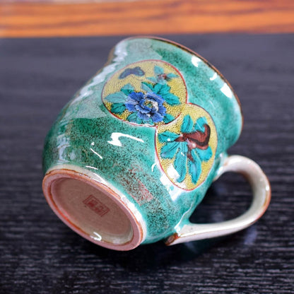 Stylish Kutani Ware Green Round Pattern Mug by Wazano Kurak, Premium Japanese Tableware, Perfect for Birthdays and Special Occasions, High-Quality Brand.chaware