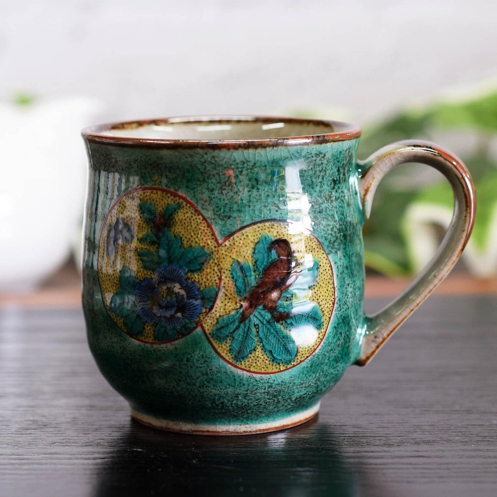 Stylish Kutani Ware Green Round Pattern Mug by Wazano Kurak, Premium Japanese Tableware, Perfect for Birthdays and Special Occasions, High-Quality Brand.chaware