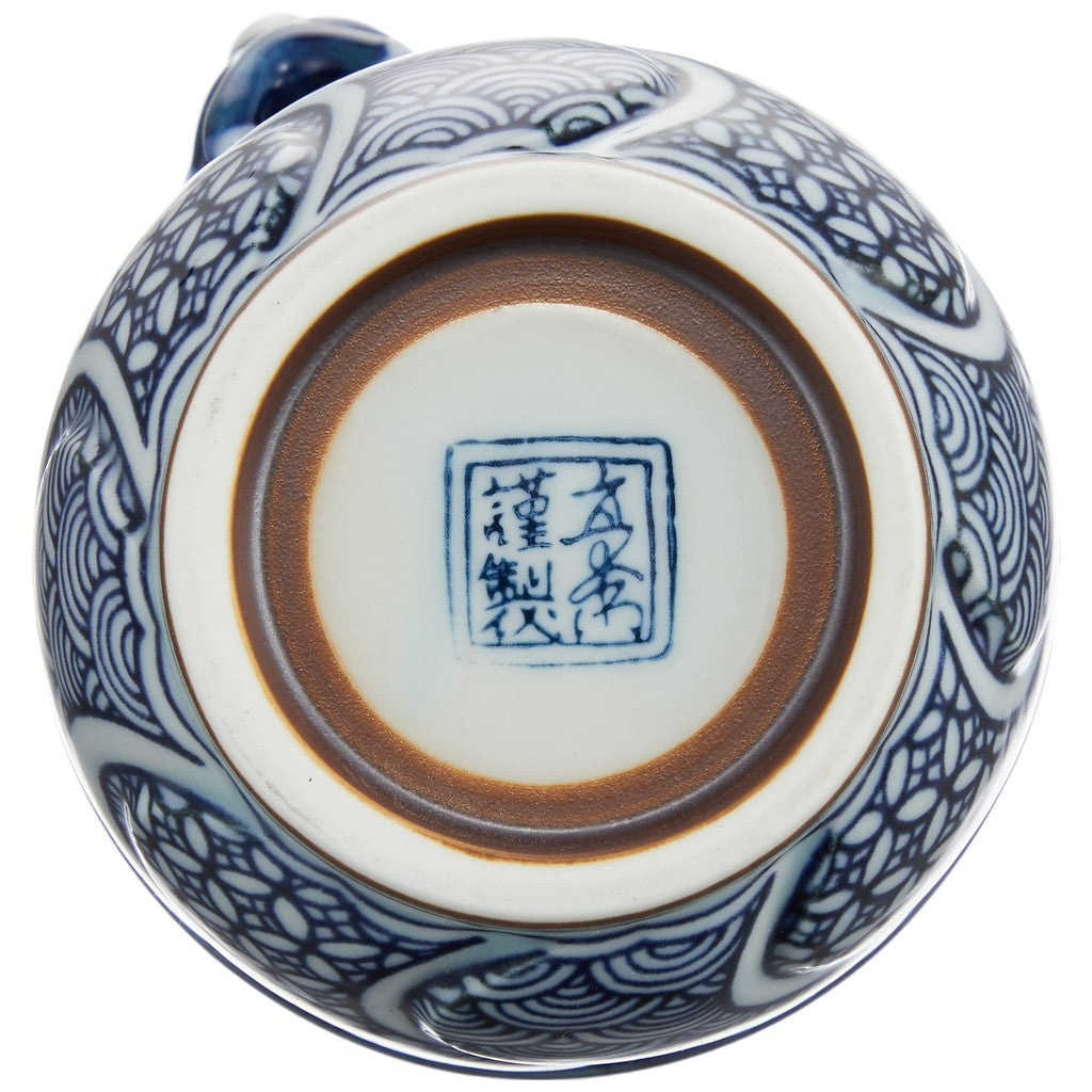 【made in japan】Hamato Hasami Yaki Takayama Pottery Covered Tea Cup, 8cm Diameter, Blue Striped Design, Product Code 378515 - Ideal for Tea Lovers and Collectors