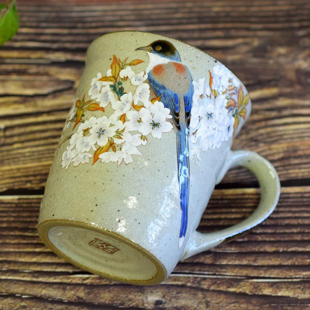 Stylish Kutani Porcelain Mug with Cherry Blossom and Bird Design by Wazano Kura - Premium Japanese Tableware, Perfect for Birthdays and Special Gifts. Teacup