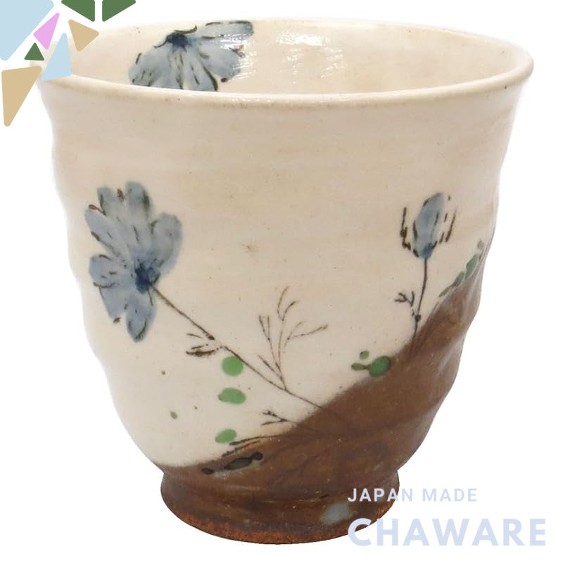 【made in japan】
Arita-yaki Higashihara Kiln Cosmos (Cosmos) Large Tea Cup 47361 - Handcrafted Japanese ceramic tea cup f