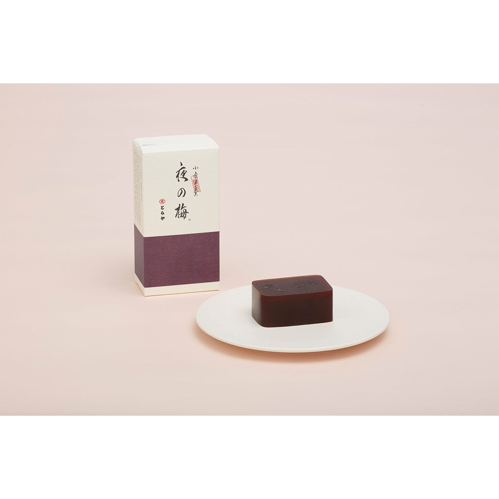 Toraya Medium-Sized Yokan – Pack of 4 Traditional Japanese Desserts, Soft & Sweet Bean Jelly Treats, Perfect for Gifts and Tea Time.chaware