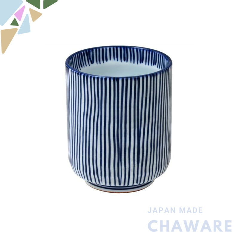 【made in japan】
Ranchant Large Japanese Yunomi Tea Cup in Blue, Ø7.3x9 cm, Brushstroke Karatsu Style, Authentic Arita Po