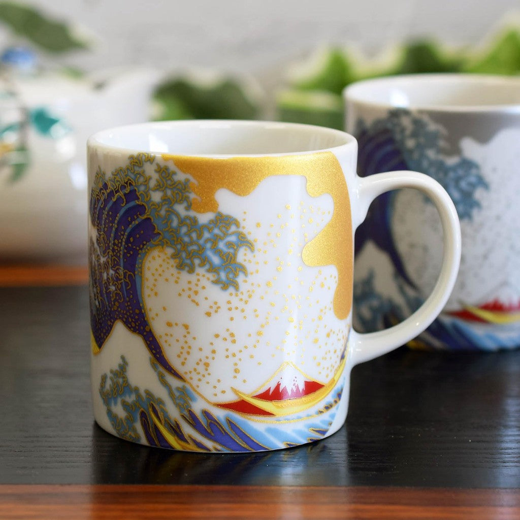 Stylish Pair of Kutani Porcelain Mugs from Waza no Kura - High-End Hokusai Wave Design Tableware, Made in Japan. Perfect Gift for Art Lovers and Tea Enthusiasts.chaware