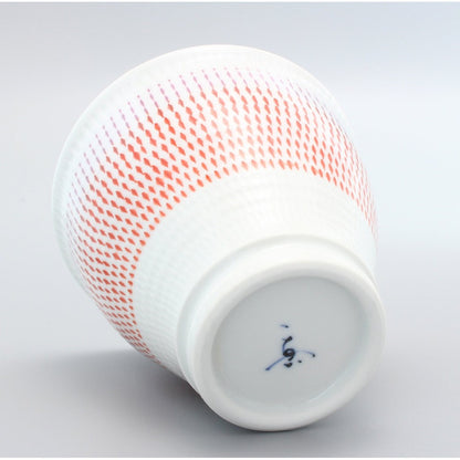 【made in japan】
Hasami Ware Kazuma Kiln Colorful Kanna Tea Cup Red 02-207 - Traditional Japanese craftsmanship for enjoying tea in style. Perfect for collectors and tea enthusiasts alike!