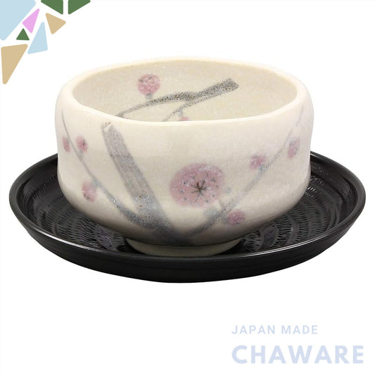 【made in japan】
Minoyaki Relaxing Bowl with Tea Saucer, Japanese Made, Red Plum Design, Model 503-01 - Perfect for Enjoy