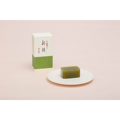 Toraya Medium-Sized Yokan – Pack of 4 Traditional Japanese Desserts, Soft & Sweet Bean Jelly Treats, Perfect for Gifts and Tea Time.chaware