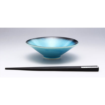 【made in japan】
Mino Ware Higashiyama Kiln "Turquoise Blue" Round Shallow Bowl, Dish, 14cm Diameter, Made in Japan, 551-0056. Perfect for serving, elegant design, and adds a touch of tradition to your tableware collection.