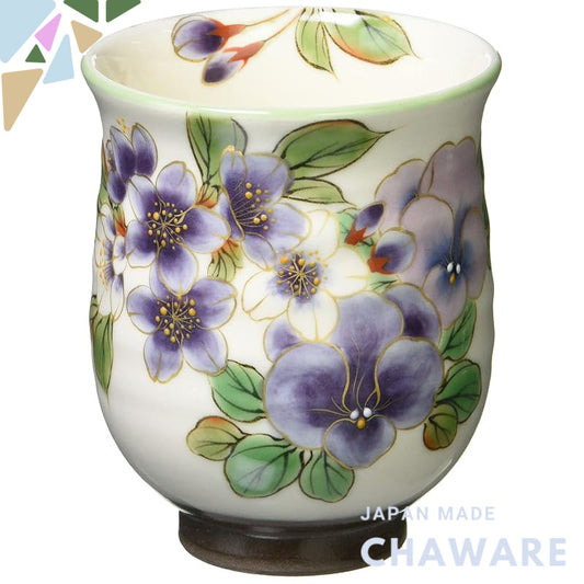 【made in japan】
Kyoto Ware, Kyo-yaki Shimizu-yaki, Ceramic An Kiln Small White Glaze Tea Cup with Purple Flower Design K