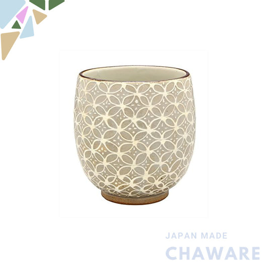 【made in japan】
Kyoto Seihō Yaki Shunyankō Tea Cup Small, Elegant Seven Treasures Design, Perfect for Traditional Japane