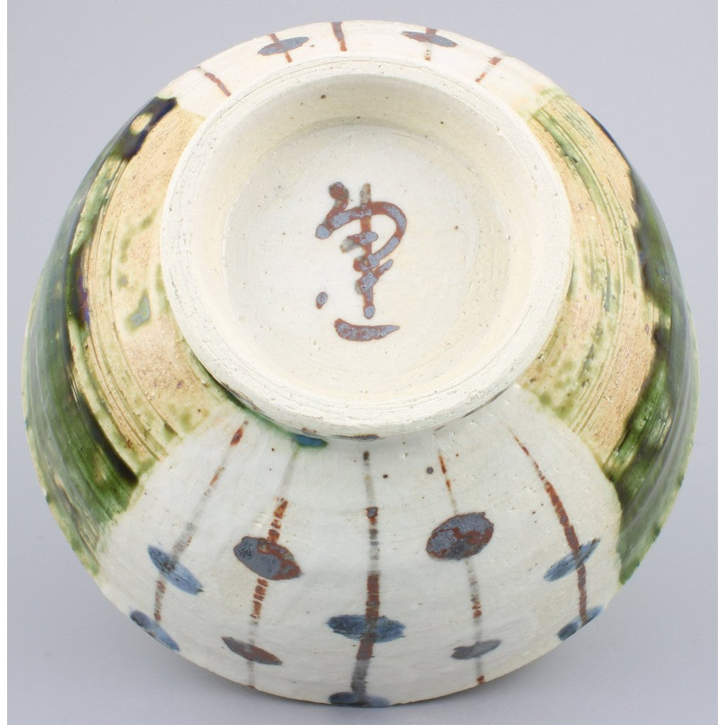 【made in japan】
Mino Ware "Nakagaki Renji" Oribe Style Multi-purpose Bowl, Approximately 17.5cm Width x 9cm Height, Made in Japan, Perfect for Serving, Dining, or Cooking, Model 043-0097.