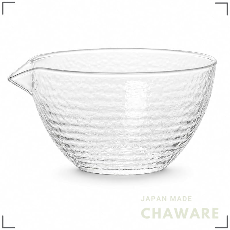 MiniMood 500ml Heatproof Glass Pouring Bowl with Spout, Hammered Stripe Texture for Tea & Matcha