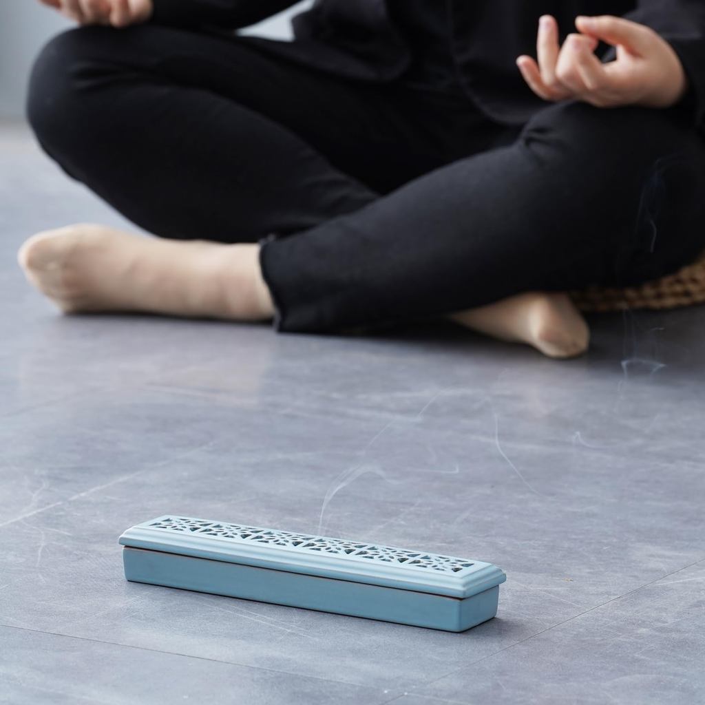 Ceramic Horizontal Coffin-Style Incense Holder with Ash Catcher & Stainless Mesh — Safe Lying Stick Incense Burner for Meditation, Yoga, Spa, Altar & Home Decor