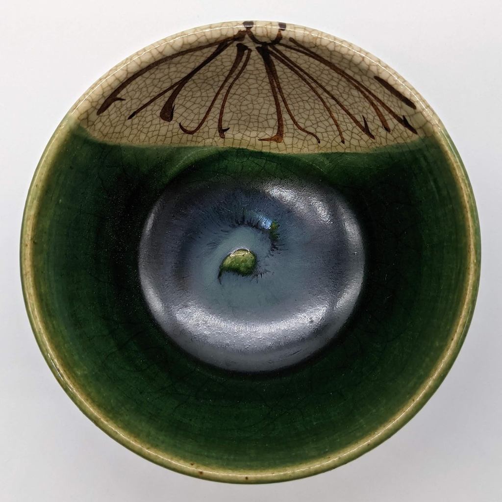 Seto Ware Oribe Green Chrysanthemum Rice Bowl, 12cm Raised-Foot — Made in Japan