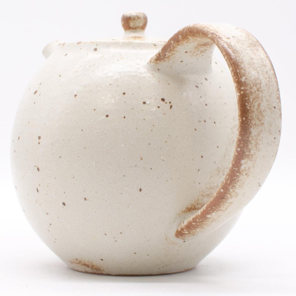 Japanese Mino Ware Rust Shino Teapot, Large 590ml Capacity, Ivory, Made in Japan