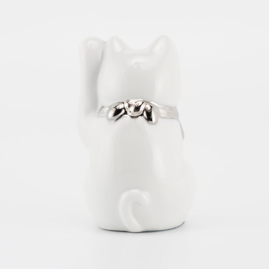 Seto Ware Maneki Neko White Left Paw Platinum Mini Ceramic Lucky Cat Ornament Made in Japan 5x9cm