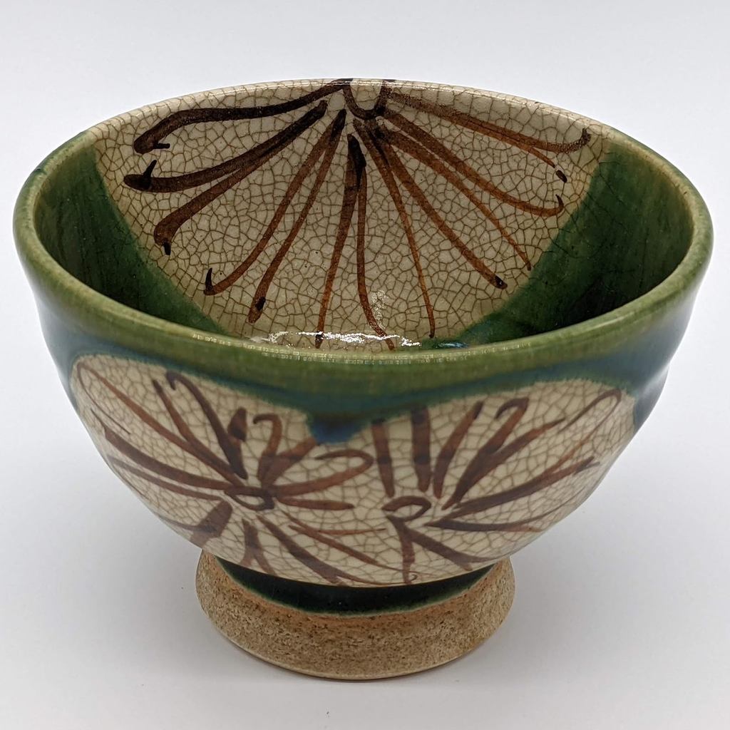 Seto Ware Oribe Green Chrysanthemum Rice Bowl, 12cm Raised-Foot — Made in Japan