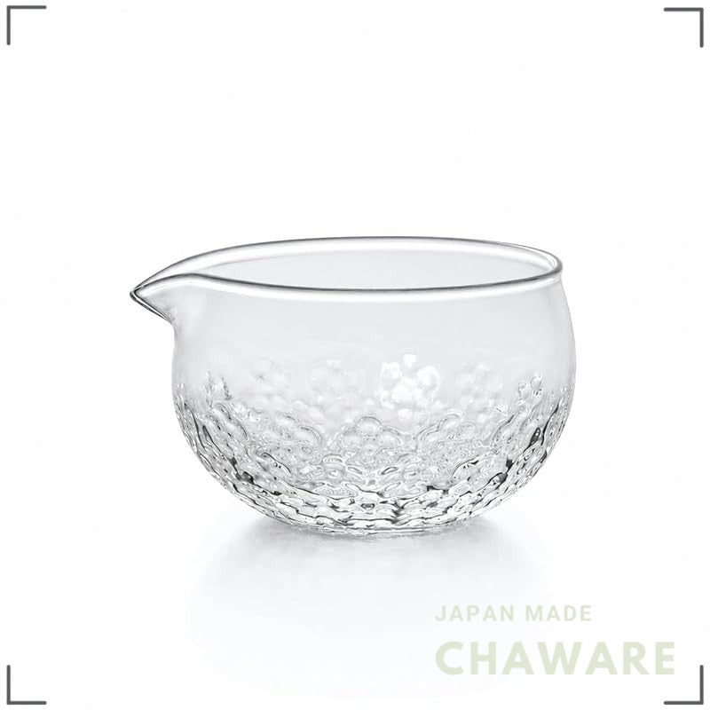 450ml Heat-Resistant Glass Pouring Bowl with Spout, Hammered Texture, Sakura Pattern for Matcha Tea