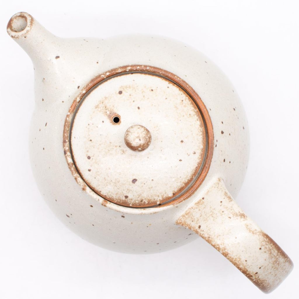 Japanese Mino Ware Rust Shino Teapot, Large 590ml Capacity, Ivory, Made in Japan
