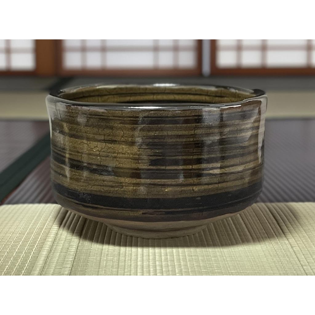 Japanese Matcha Tea Bowl 11.4xH7cm Black Glaze Gold Ceramic Mino Ware Made in Japan