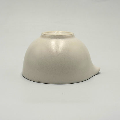 Japanese Mino Ware Matcha Bowl White Crystal Glaze Katakuchi Pouring Lip Ceramic Tea Ceremony Made i