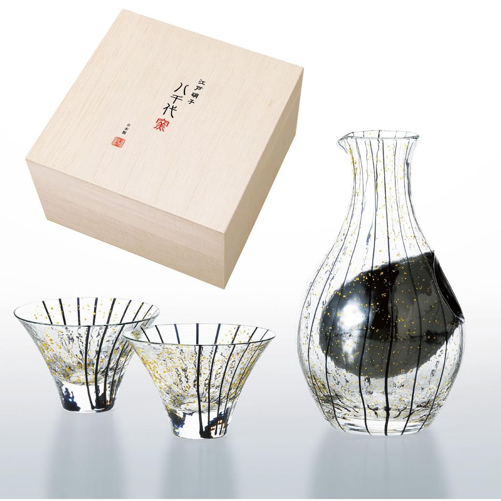 Toyo-Sasaki Edo Glass Sake Set, Yachiyo Kiln, Cold Sake Cups & Carafe, Made in Japan Gift G641-M82