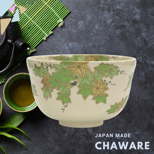 【made in japan】
Miyachi Eikou Matcha Bowl in White - Size: Diameter 12.4cm x Height 7.8cm, Featuring Kinsei Blue Maple D