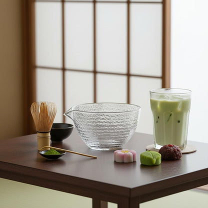 MiniMood 500ml Heatproof Glass Pouring Bowl with Spout, Hammered Stripe Texture for Tea & Matcha
