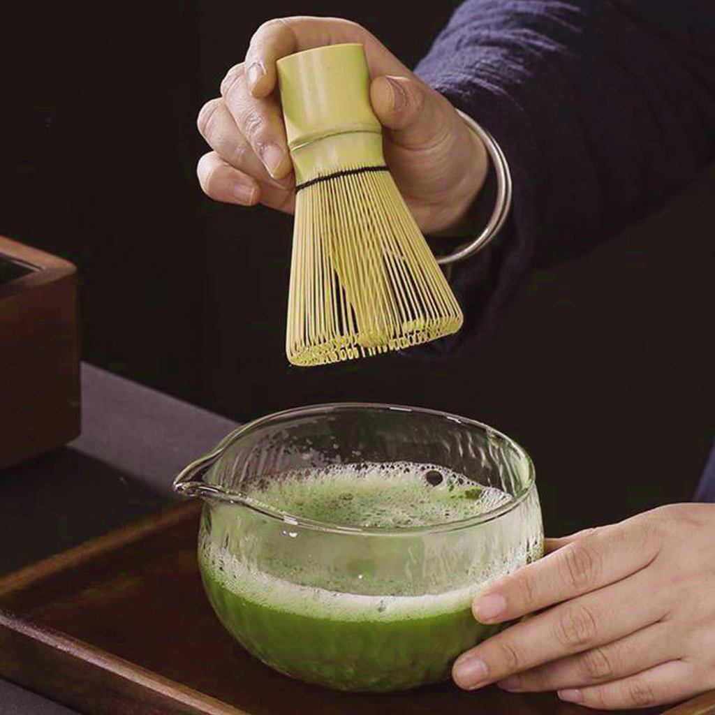MiniMood Glass Matcha Bowl 13cm 500ml Clear Hammered Traditional Japanese Tea Ceremony Gift