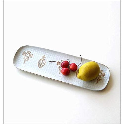 日本の瀬戸焼花柄北欧風長角陶器皿 - かわいいおしゃれな盛り皿
