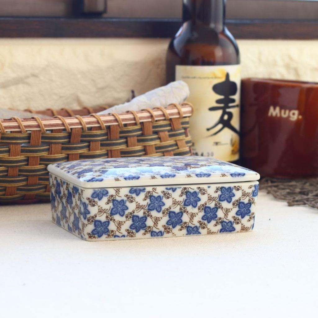cerapockke Arita/Mino/Seto Japanese porcelain lidded 12.5cm blue small storage bowl for appetizers