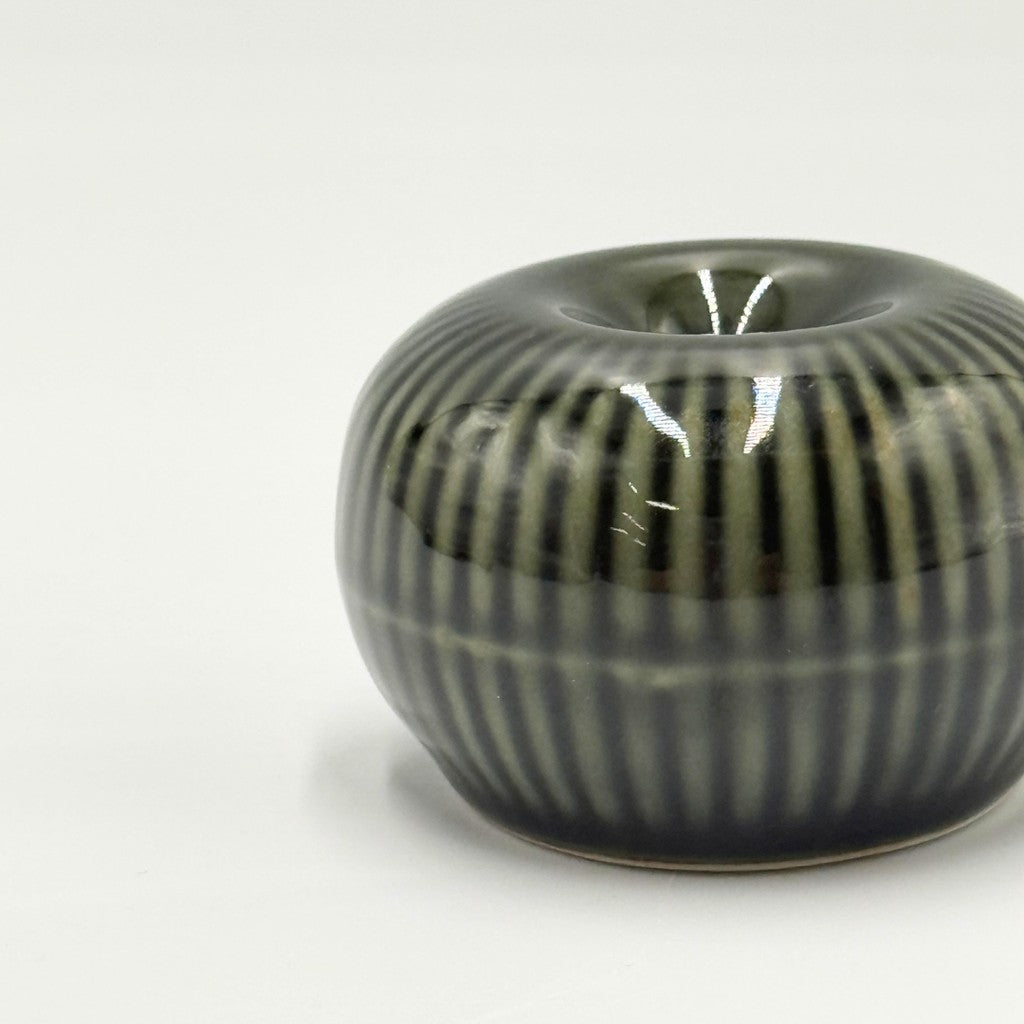 Oribe Mino Ware Matcha Tea Bowl & Bamboo Whisk Straightener, Japanese Tea Ceremony