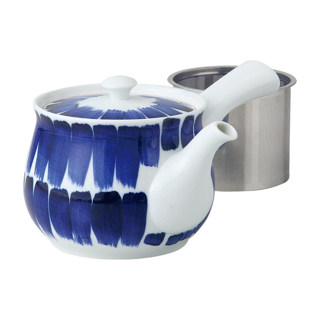 Japanese Impressed Pattern Teapot with Stainless Steel Strainer - Large Size, 600ml Capacity, Made in Japan