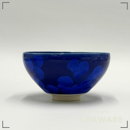 Kyoto ware, kiyomizu ware, Toan kiln, Matcha bowl, Flower crystals (Lapis lazuli) kta536.