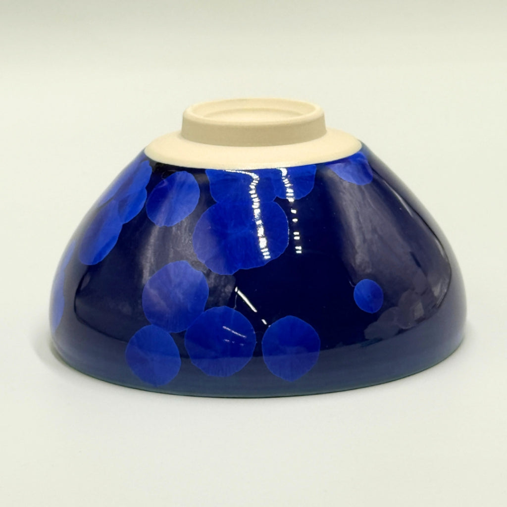 Kyoto ware, kiyomizu ware, Toan kiln, Matcha bowl, Flower crystals (Lapis lazuli) kta536.