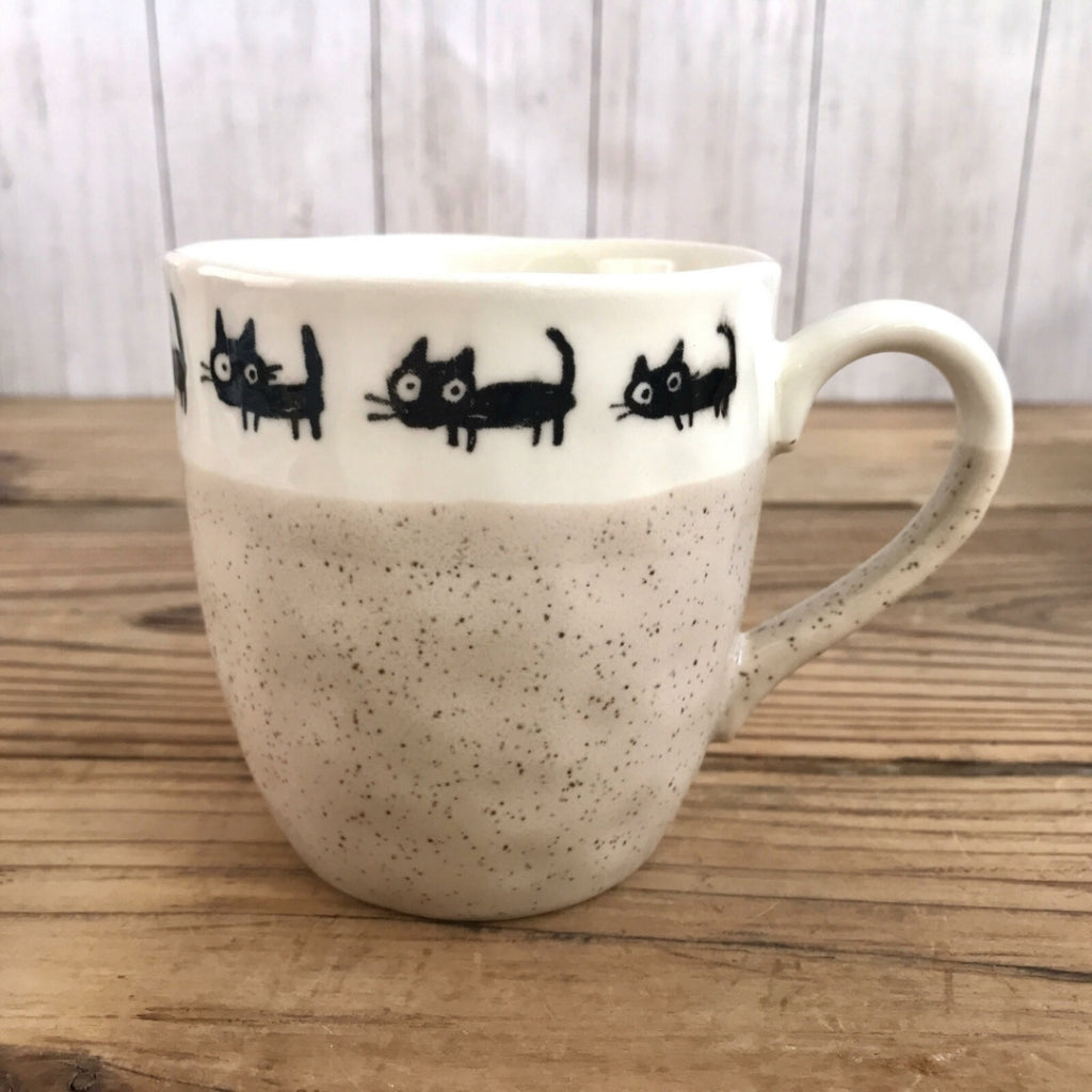 Black Cat Mug 330ml Beige/Black Cat Ceramic Made in Japan Mino Ware