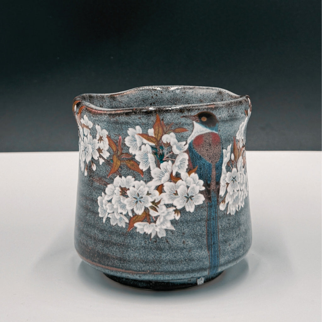 Japanese traditional craft Kutani ware large teacup wild cherry blossoms and birds chawan