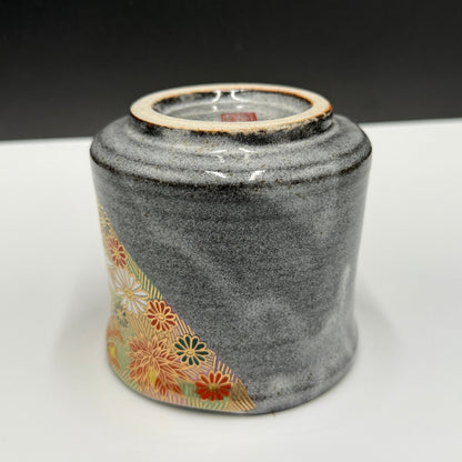 [Kutaniyaki] Teacup Kinkazume [Made in Japan] japanese Teacup yunomi chaware