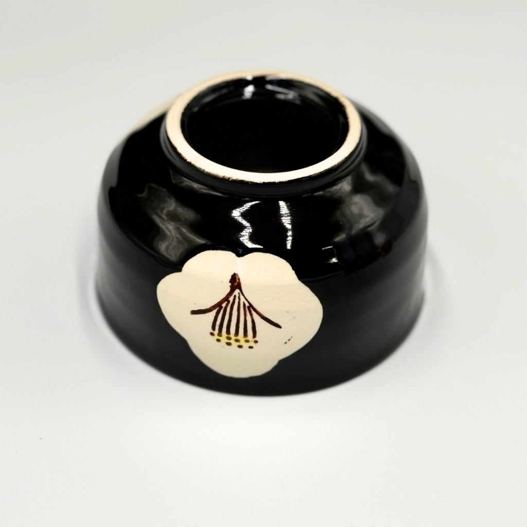 Japanese Setoyaki Matcha Bowl - Black Tsubaki Design, Handmade Tea Ceremony Chawan chaware
