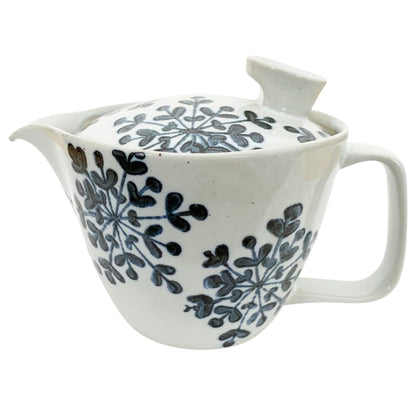 J-Kitchens Kunzan Kiln Teapot with Strainer - 240ml for 1 to 2 Servings - Hasami Ware, Made in Japan - Floral Design Collection