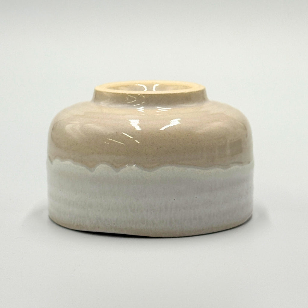 FD White Glaze White Karatsu Flow Outdoor Tea Bowl Matcha Bowl Hasami Ware Made in Japan