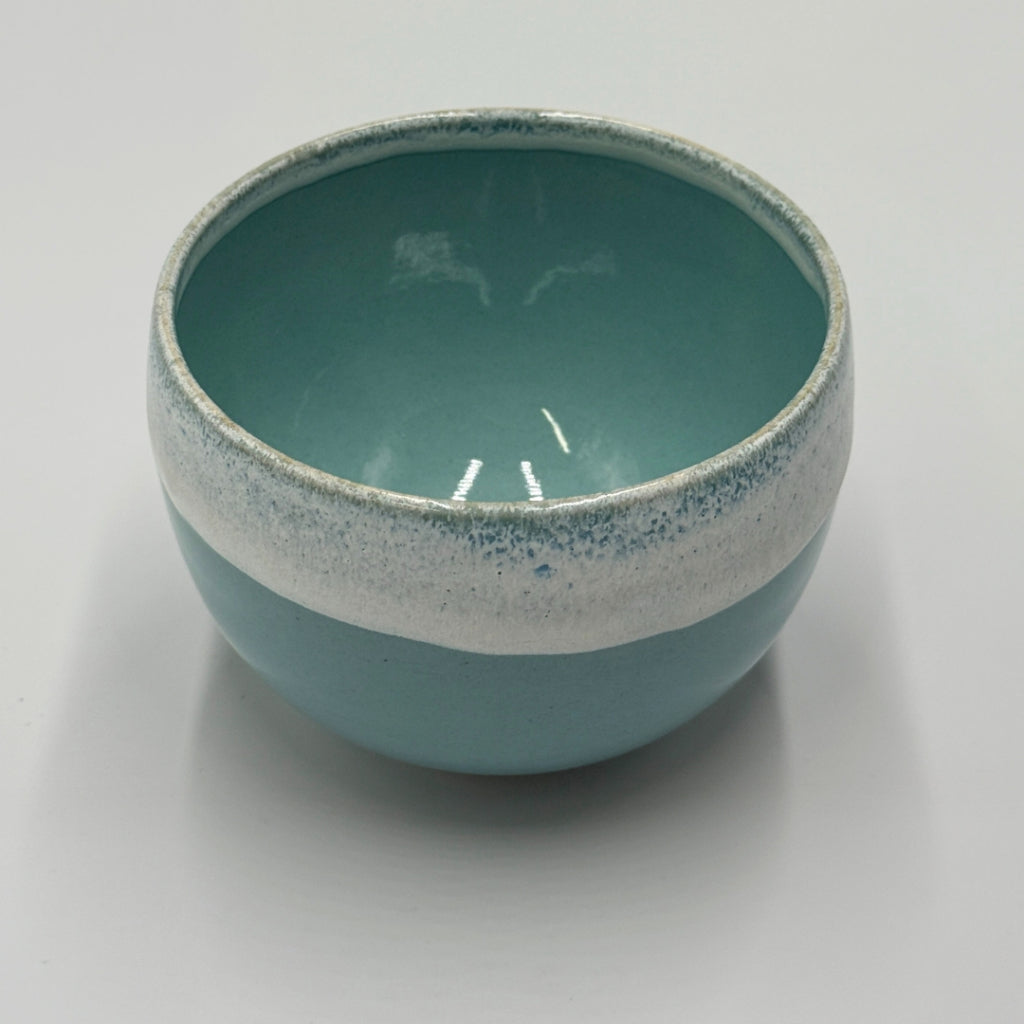 Shirakaratsu Nagashi (Blue) Round Bowl Matcha Bowl Hasami Ware Ceramic Bowl Made in Japan chawan