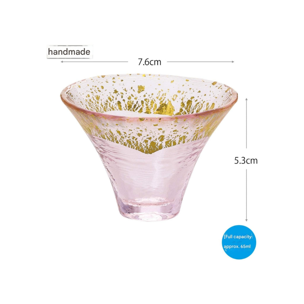 【made in japan】
Toyo Sasaki Glass Cold Sake Glass Set, Shofuku Cup, Mt. Fuji Cold Sake Cups, Made in Japan, Pink & Clear, 65ml, 2 pieces G636-T73, Size / Diameter 7.6cm × Height 5.3cm, Maximum Diameter 7.6cm.